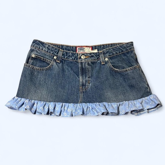 Old Navy Dresses & Skirts - Y2K Blue Ruffle Mini Skirt by Old Navy!